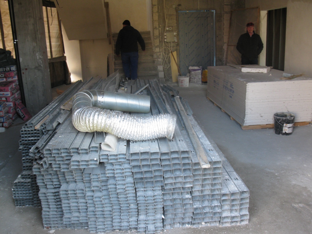 CENTRUL DE SPRIJINIRE A AFACERILOR 2.jpg