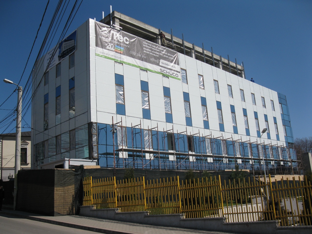 CENTRUL DE SPRIJINIRE A AFACERILOR.jpg