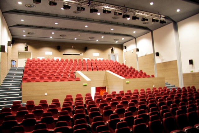 cinematograf modern 4.jpg